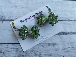 2.75” Violet pigtail set - Green Glitter