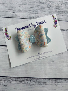 3.5" Imogen bow - Easter Ice Queen