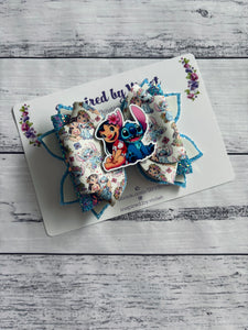 4.5" Bella Resin bow - 626 Best Friends
