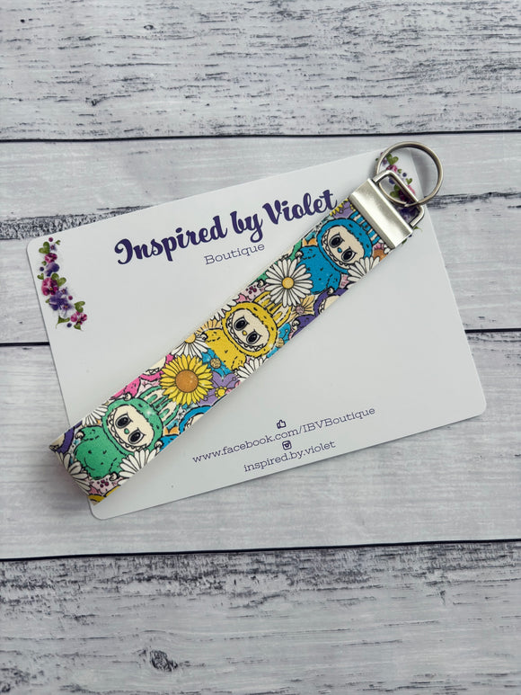 Faux Leather Key Fob/Wristlet - Bubu Daisies