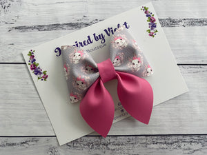 4" Savannah Bow - Grey & Pink Bunnies