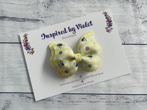 3.25" Butterfly bow - Yellow Bees