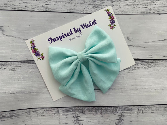 4” Fabric bow on Clip - Mint