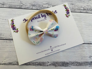 2.7” Chloe mini Bow on band - White Watercolour Floral